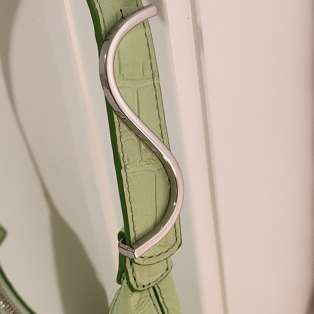 STAUD Scotty bag - Croc Embossed in Agave (light green) - Picture 3 of 10